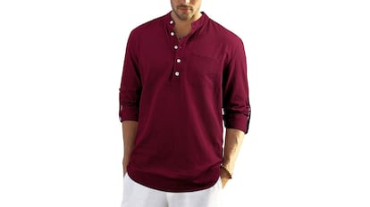 Esta es la camisa de lino para hombre más vendida de Amazon.