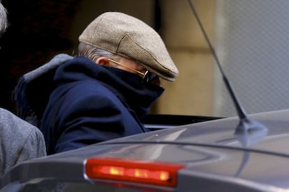 Former police inspector Juan Antonio González Pacheco, alias “Billy the Kid,” leaves the High Court in December 2013.