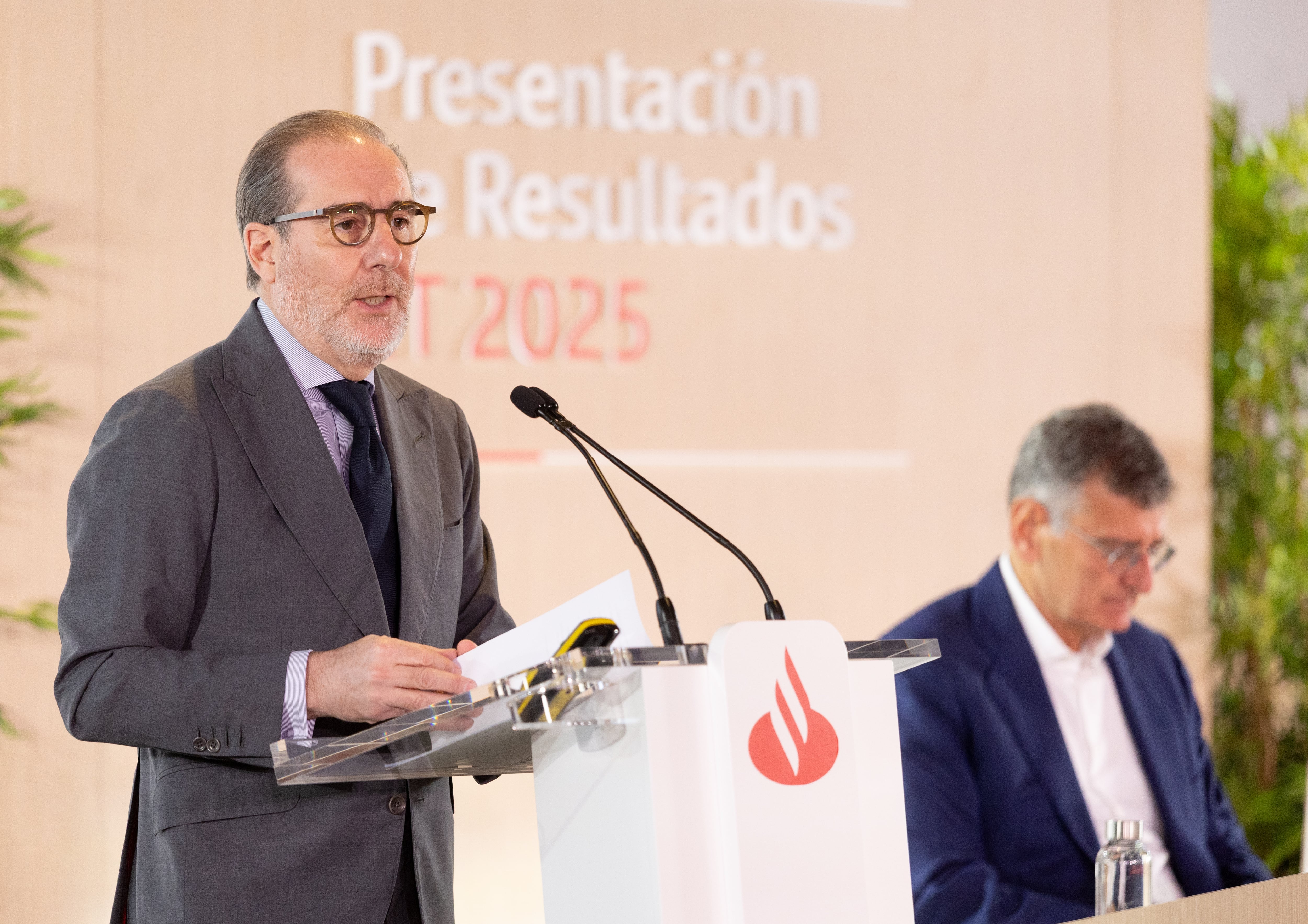 Héctor Grisi (Santander): “Limitar la demanda de vivienda no va a resolver la crisis”