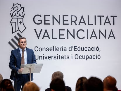 El catedrático de Análisis Económicos de la Universidad de Valencia José Manuel Pastor, que ha dirigido el informe del IVIE sobre las universidades valencianas.