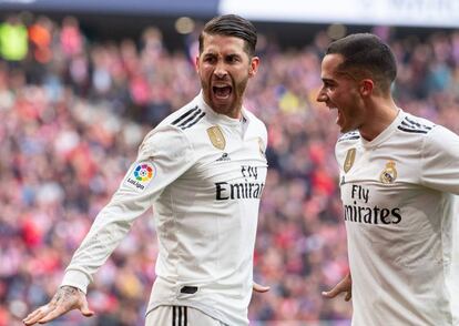 Sergio Ramos celebra el 1-2 ante el Atlético.