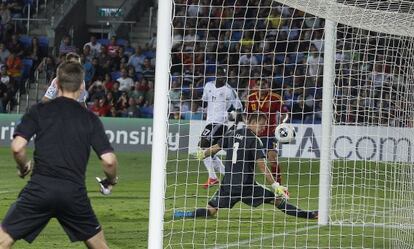 Morata marca el gol para España