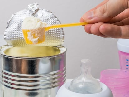 Componentes de las leches infantiles que asustan a los padres y que no son para tanto