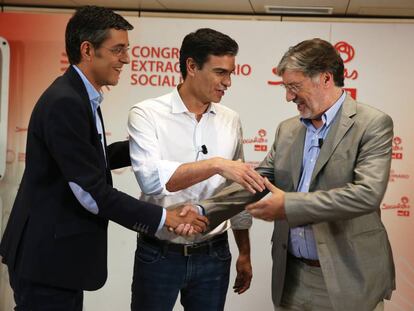 Debate en 2014 de los aspirantes a liderar el PSOE: Eduardo Madina, Pedro Sánchez y José Antonio Pérez Tapias.