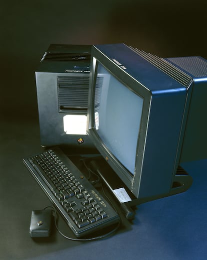 Ordenador usado por Tim Berners Lee para crear la web a finales de los 80