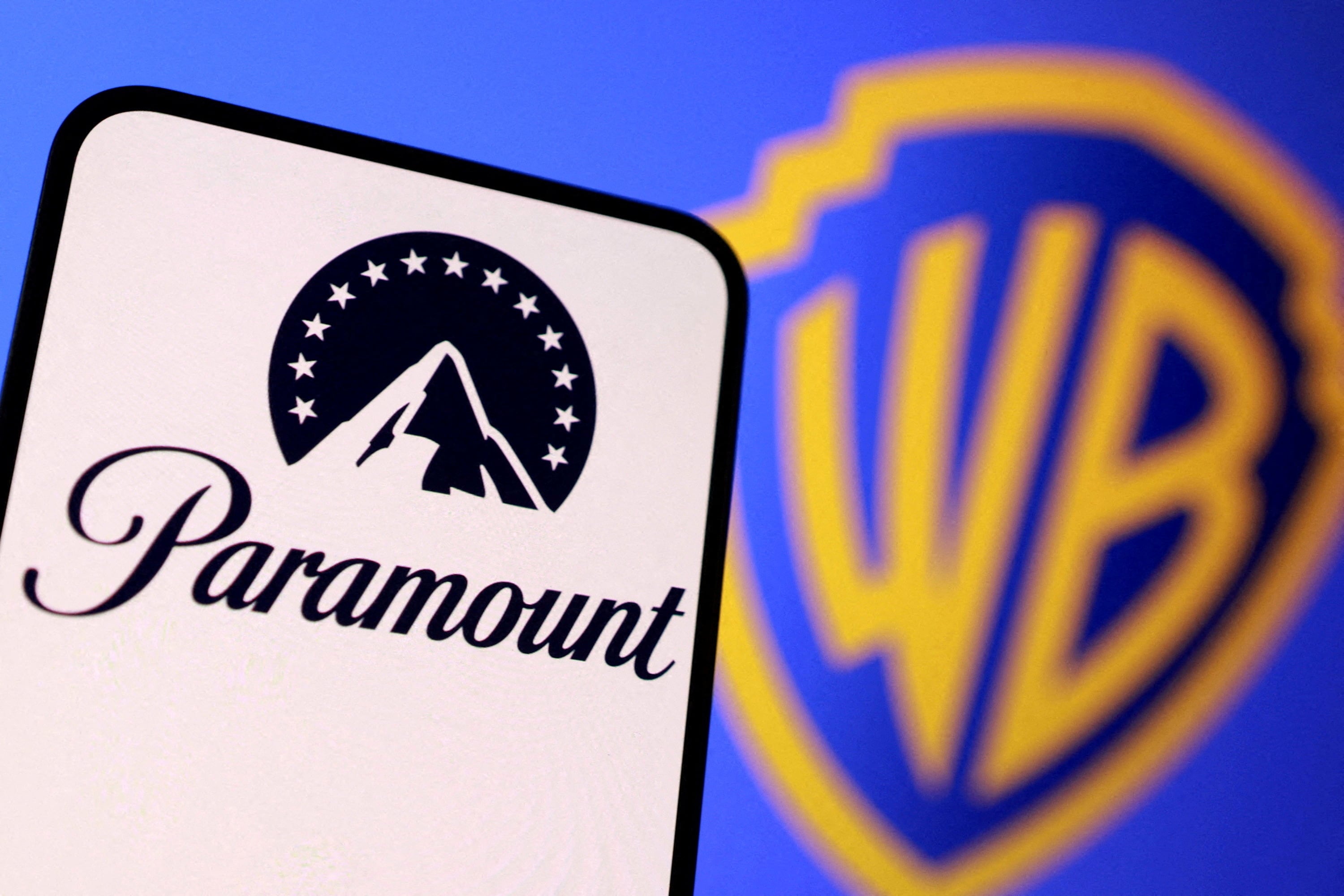 Warner rechaza la oferta de Paramount pese al aval personal de Larry Ellison