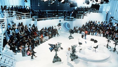 Un plató televisiu durant el rodatge d'un programa amb públic.