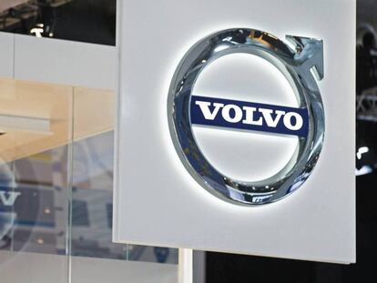 Logo de Volvo