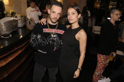 C. Tangana y la actriz Hiba Abouk no se perdieron la fiesta.