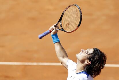 David Ferrer celebra su victoria ante Fernando Verdasco, que le brinda la oportunidad de jugar por su primer Masters