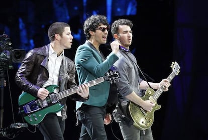 Los Jonas Brothers, en el &uacute;ltimo Festival de Vi&ntilde;a del Mar, en febrero de 2013.