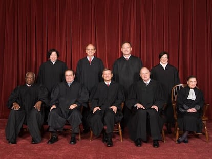 Los nueve jueces del Tribunal Supremo de EEUU.