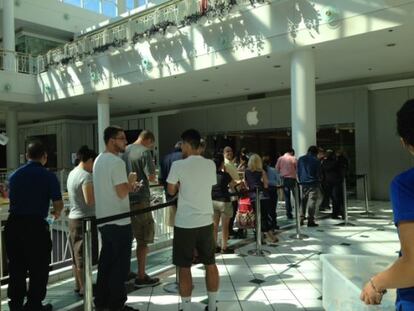 Apple Store en un centro comercial, Pentagon City, a las afueras de Washington