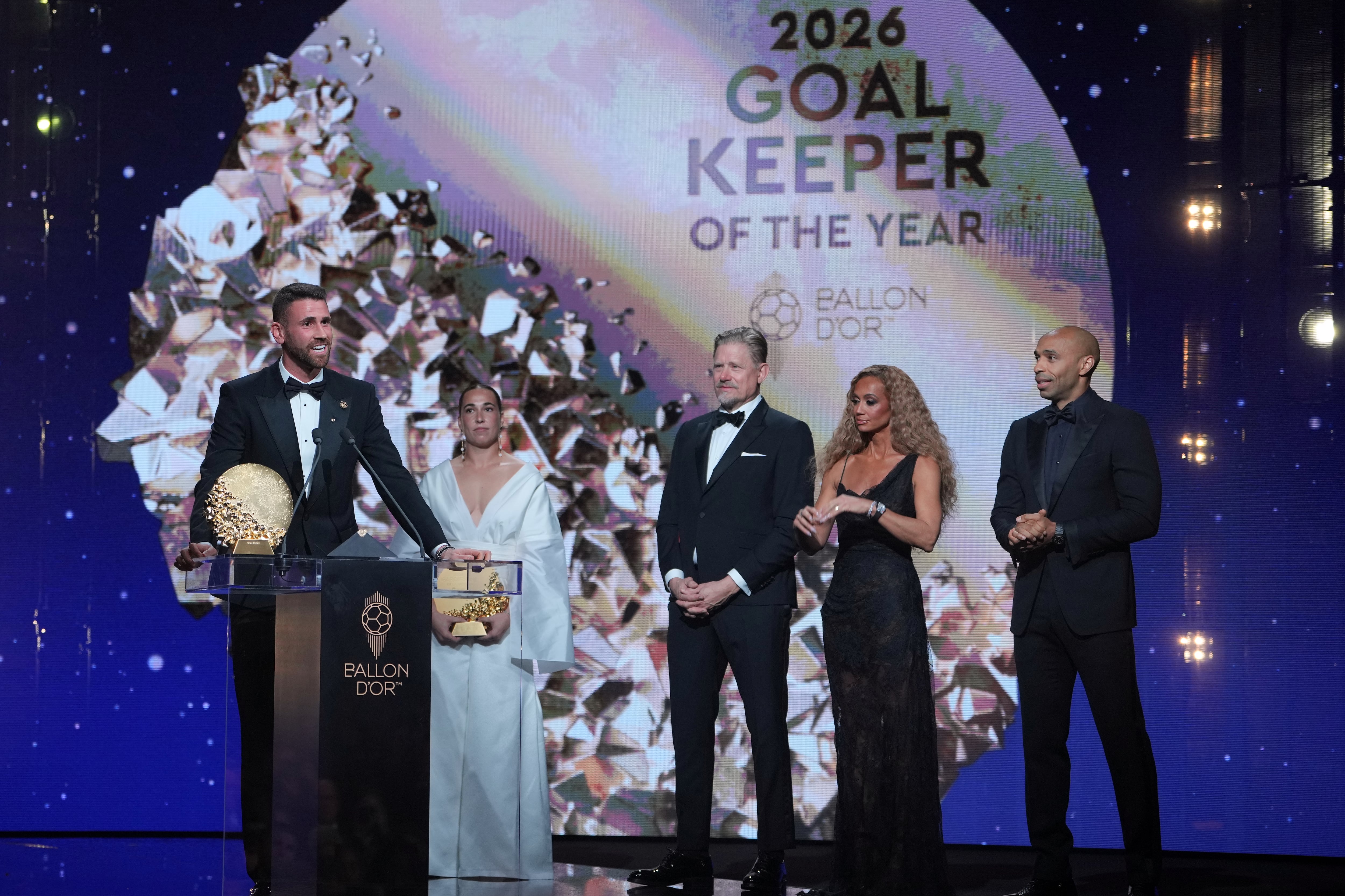 Balón de Oro 2026 en directo | Unai Simón y Cata Coll ganan el premio al mejor portero del año