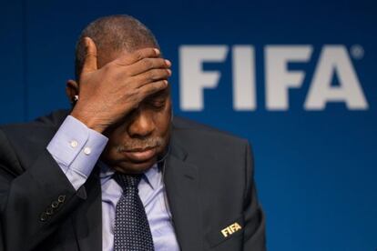 Issa Hayatou, durante la rueda de prensa.