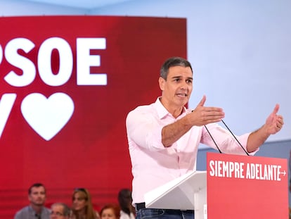 El presidente del Gobierno en funciones, Pedro Sánchez, durante un acto del PSOE, este sábado en Málaga.