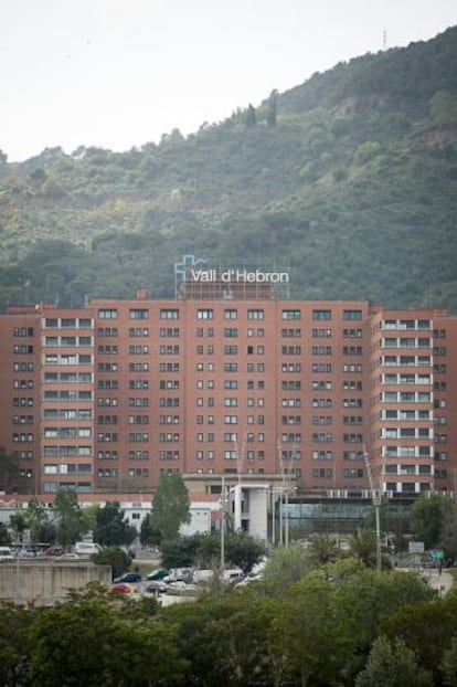 El menor està ingressat a l'Hospital Vall d'Hebron.