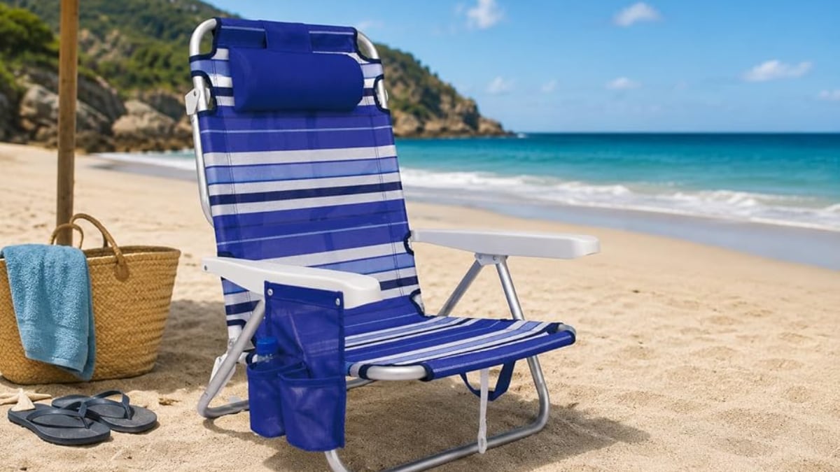 La silla de playa que puedes transportar como si fuese una mochila