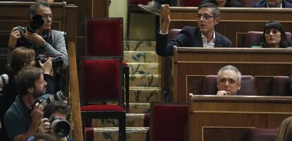 Rafael Simancas (abajo) y Eduardo Madina (Arriba), este sábado.