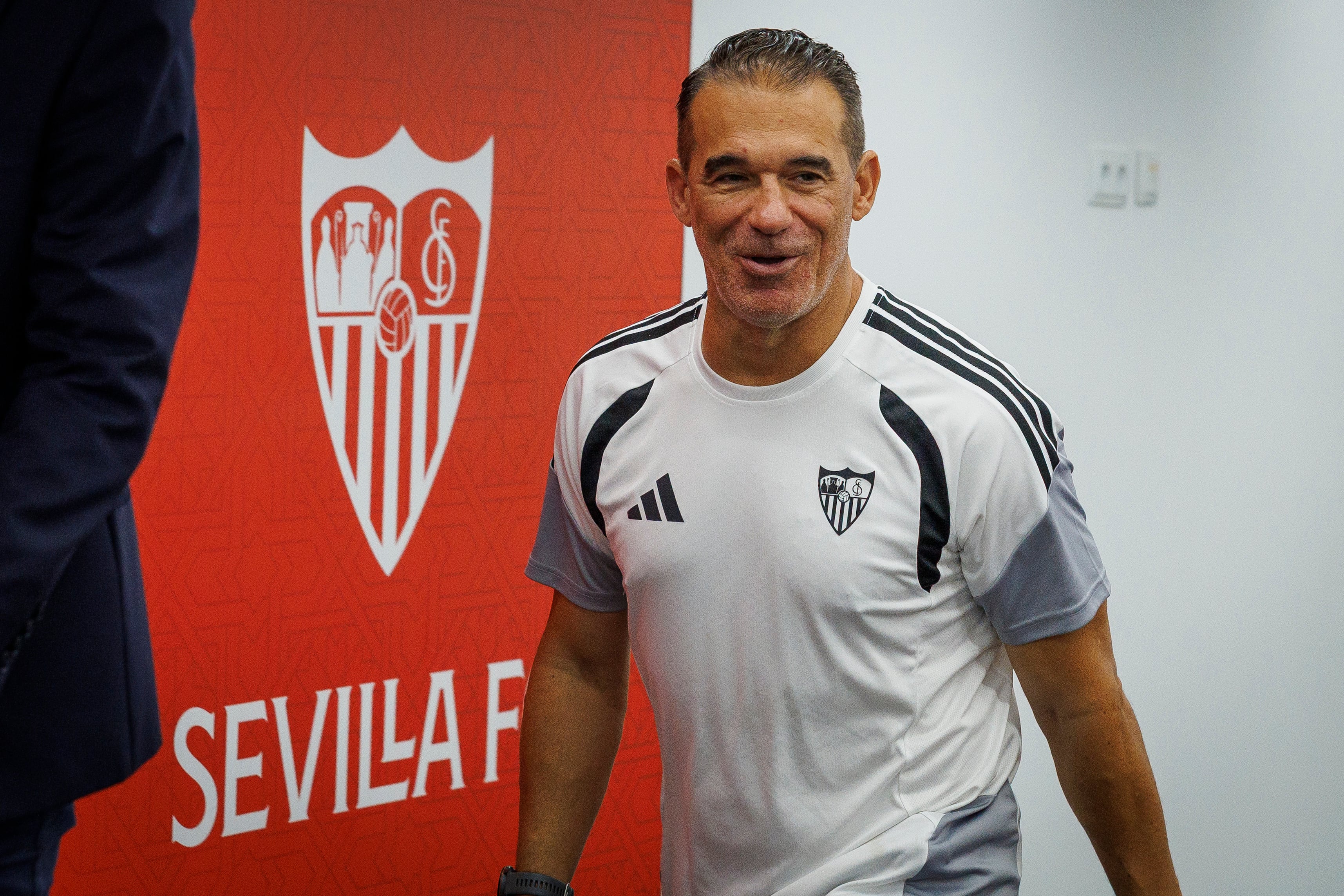 El giro revolucionario del nuevo Sevilla