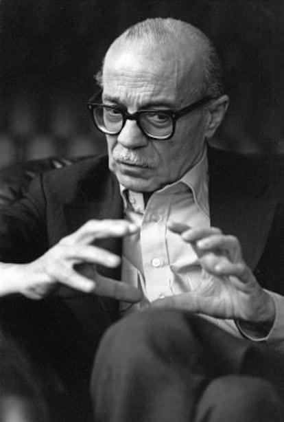 El escritor argentino Ernesto Sabato (24 de junio de 1911-30 de abril de 2011).