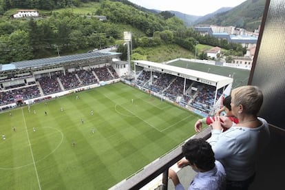 Estadio del Eibar. 