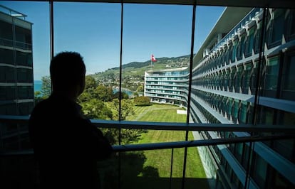 En el pueblo de Vevey empezó la aventura de esta empresa a mediados del siglo XIX. Hoy, un moderno edificio acristalado acoge su sede central.