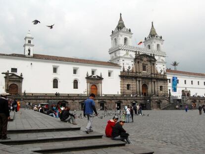 La imponente iglesia de San Francisco.