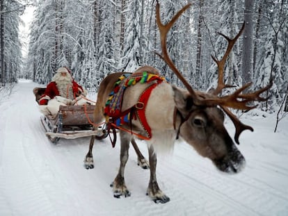 Papá Noel recorre el planeta