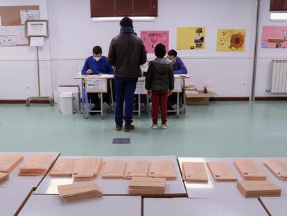 Vista de un colegio electoral en Valladolid, durante las elecciones autonómicas celebradas en febrero de 2022.