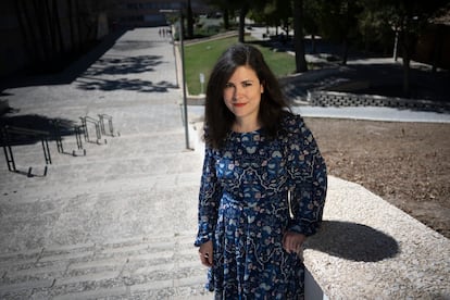 Author María Ángeles Bonmatí, at the University of Murcia’s School of Biology, where she researches chronobiology, on March 15. 