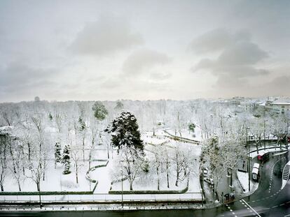 Manso fotografió así una nevada en el parque del Retiro.