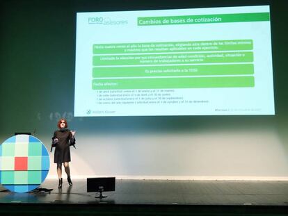 Eva María Blázquez, profesora titular de Derecho del Trabajo y de la Seguridad Social de la Universidad Carlos III, en el Foro Asesores Wolters Kluwer.