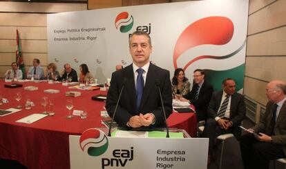 Iñigo Urkullu, el pasado 4 de mayo, durante la cumbre económica de su partido en Sabin Etxea.
