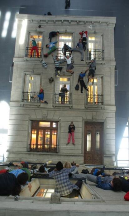 'Edificio', instalación de Leandro Erlich en la Usina del Arte.