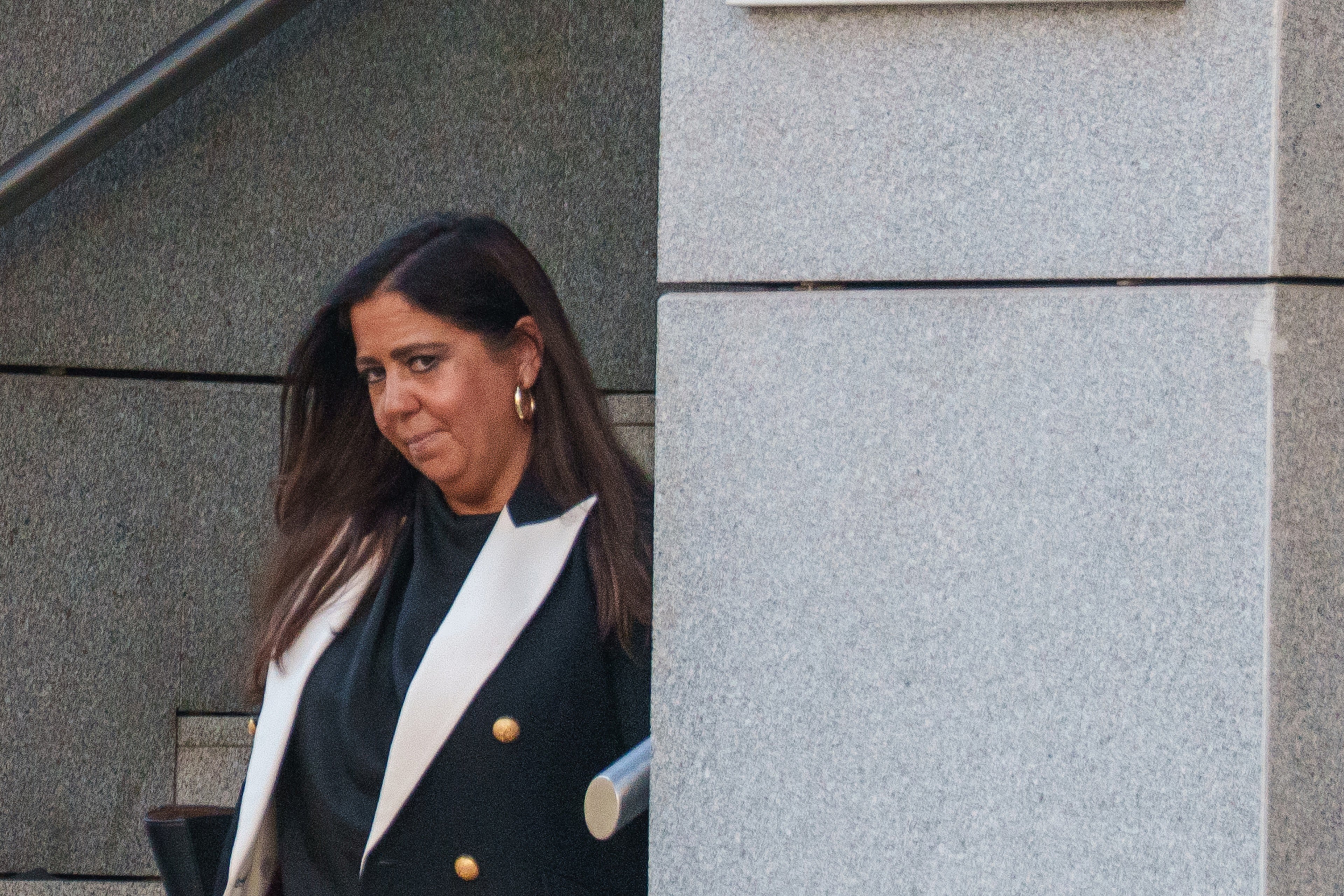 Interior pone escolta a la jueza Biedma tras asegurar una testigo que la trama de Leire Díez quiso “eliminarla”