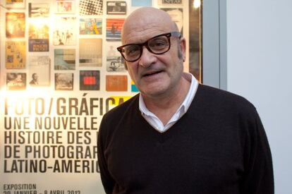 Horacio Fernández, comisario de la exposición 'Foto/Gráfica' en Le Bal (París).