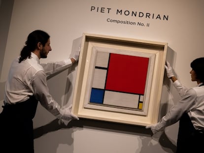 La tela de Piet Mondrian 'Composición número 2' se vendió el año pasado en Sotheby’s por 51 millones de dólares.