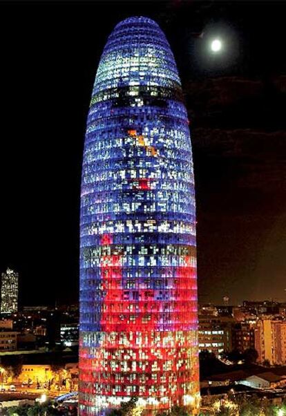 La Torre Agbar, sede de Aguas de Barcelona.