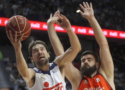 Llull se abre paso ante Dubljevic