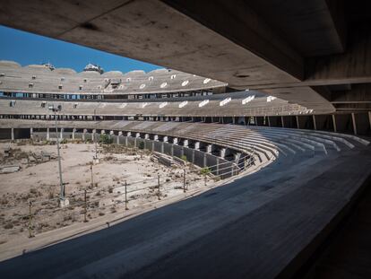 El interior de las obras del nuevo Mestalla, en la avenida Cortes Valencianas de Valencia.