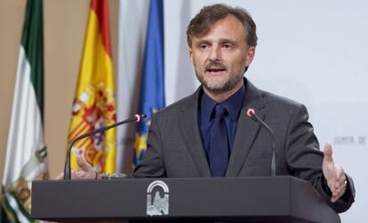 El consejero andaluz de Medio Ambiente, José Fiscal.