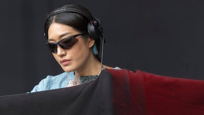 Peggy Gou pinchando en Copenhague.