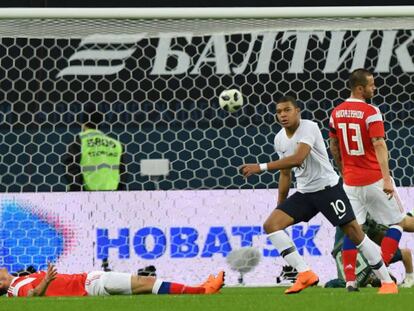 Mbappe celebra su gol ante Rusia.