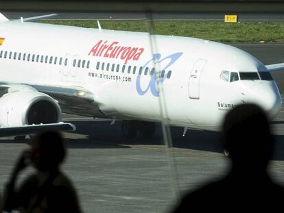 Un avión de Air Europa en el aeropuerto de Tenerife Norte.