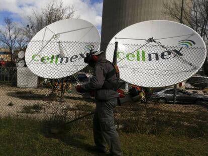 Cellnex inicia la reorganización de su consejo tras la ruptura entre los Benetton y sus socios
