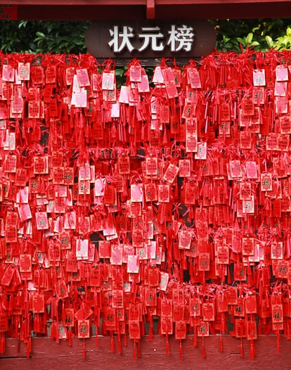 Tarjetas de oracin para la buena suerte en Nanjing Fuzimiao, tambin conocido como el Templo de Confucio de Nanjing, en mayo pasado.