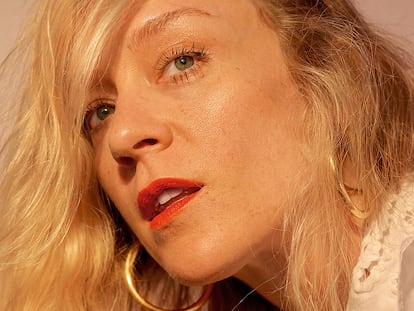 Chloë Sevigny estrena serie y maternidad.