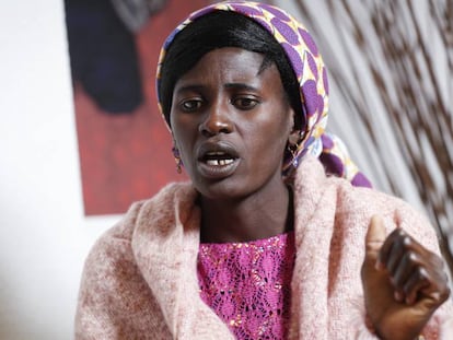 A nigeriana Rebeca Bitrus, que sofreu o cativeiro do Boko Haram durante dois anos, nesta segunda-feira em Madri.