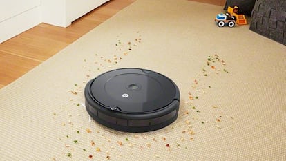 Artículo de EL PAÍS Escaparate que muestra la rebaja del robot aspirador Roomba en las ofertas de Primavera de Amazon.